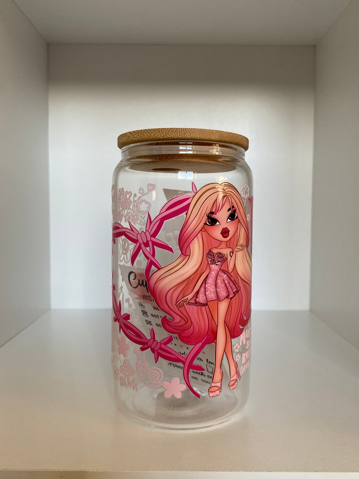 Karol G Bratz (Glass)